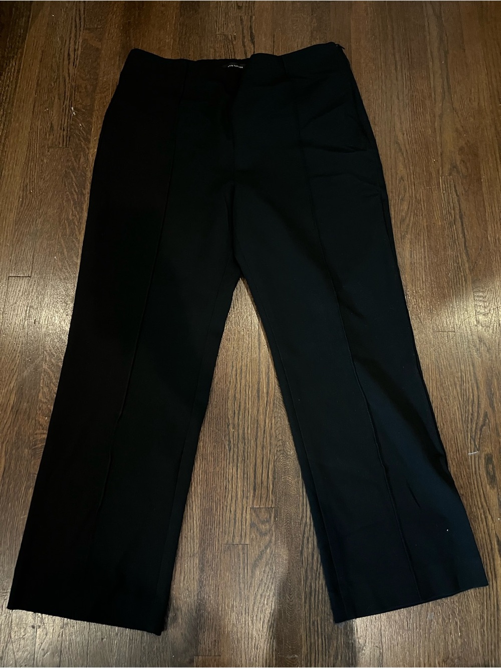 Ann Taylor Women’s Black Straight-leg Dress Pants